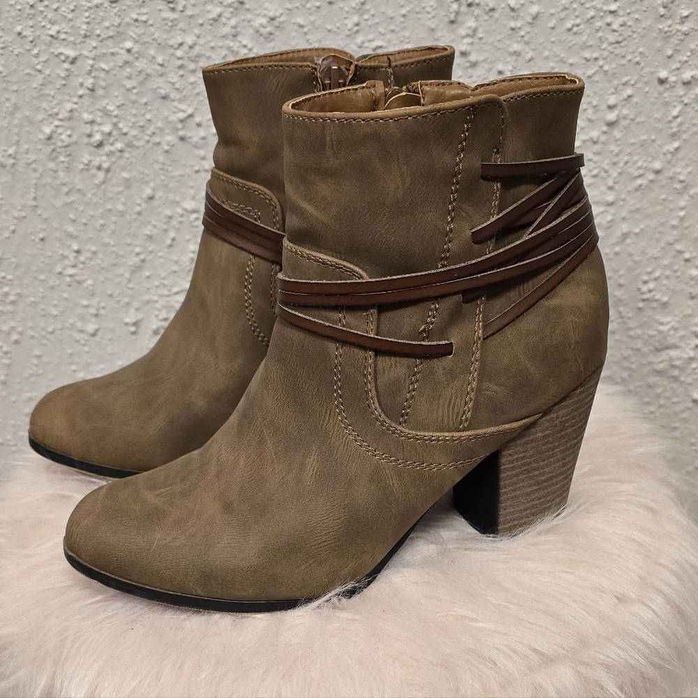 Time and Tru Tan Heeled Boots